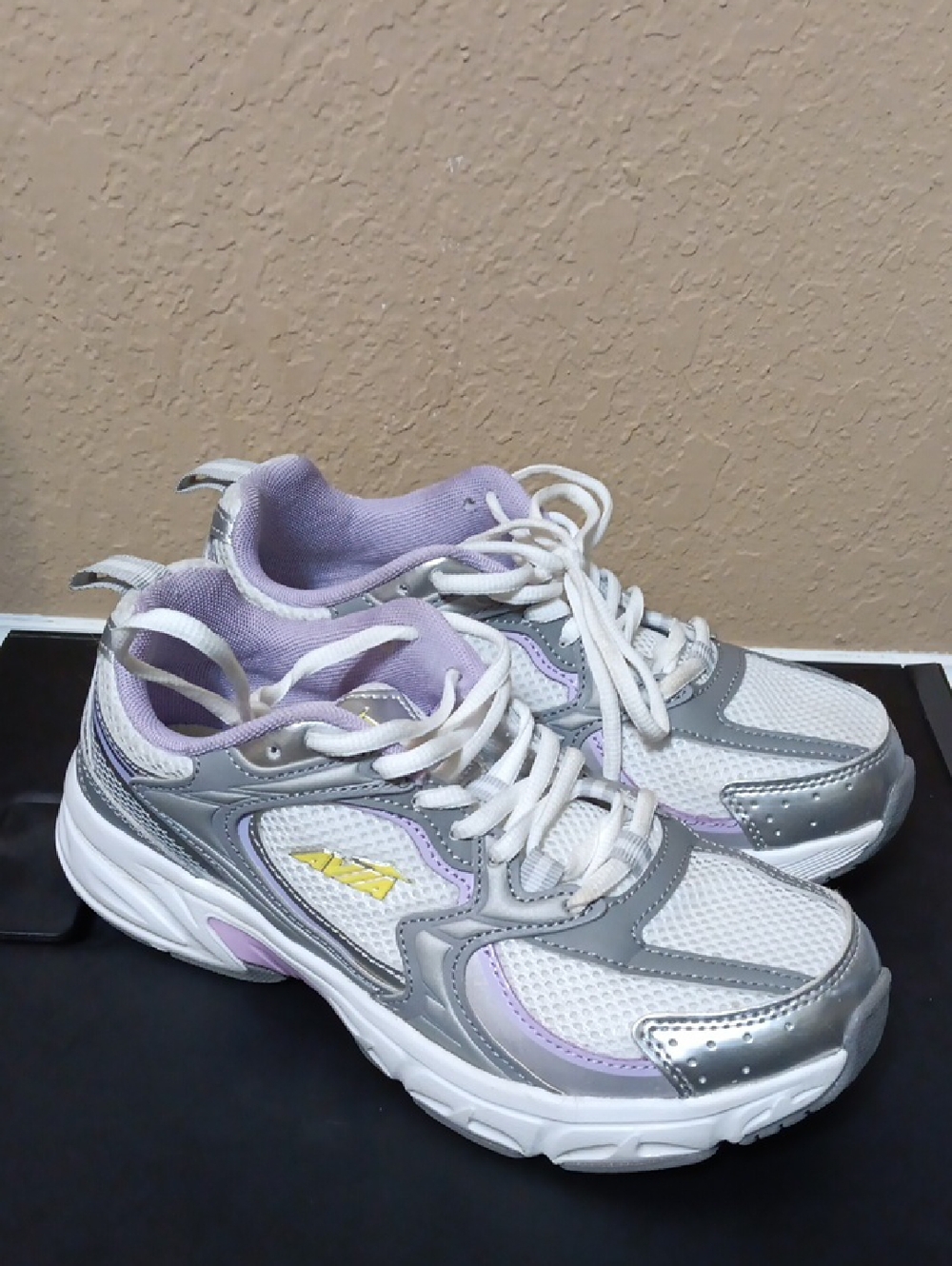 Avia Women's White, Silver and Lavender Athletic Sneakers 7W
